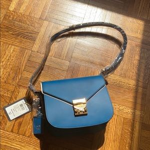 NWT‼️MCM Patricia Shoulder Bag